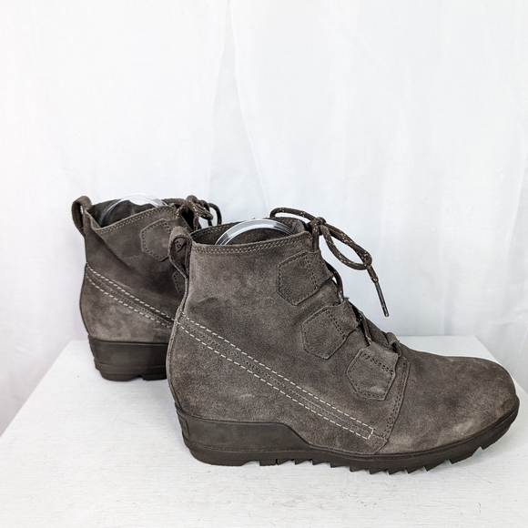 Sorel Evie Lace Up Grey Suede Leather Wedge Ankle Booties - Picture 3 of 9